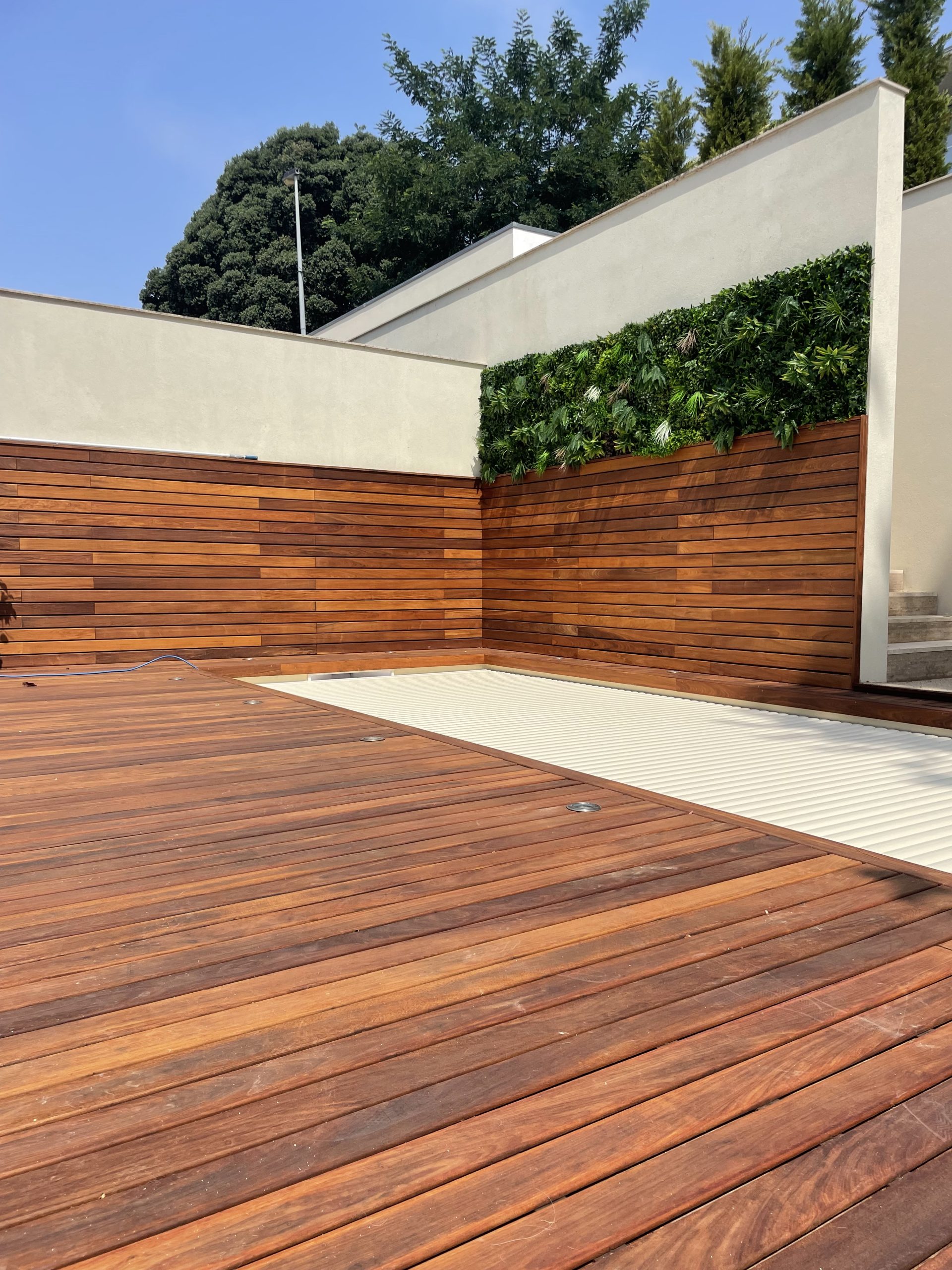 Wooden pool covering ipe_01